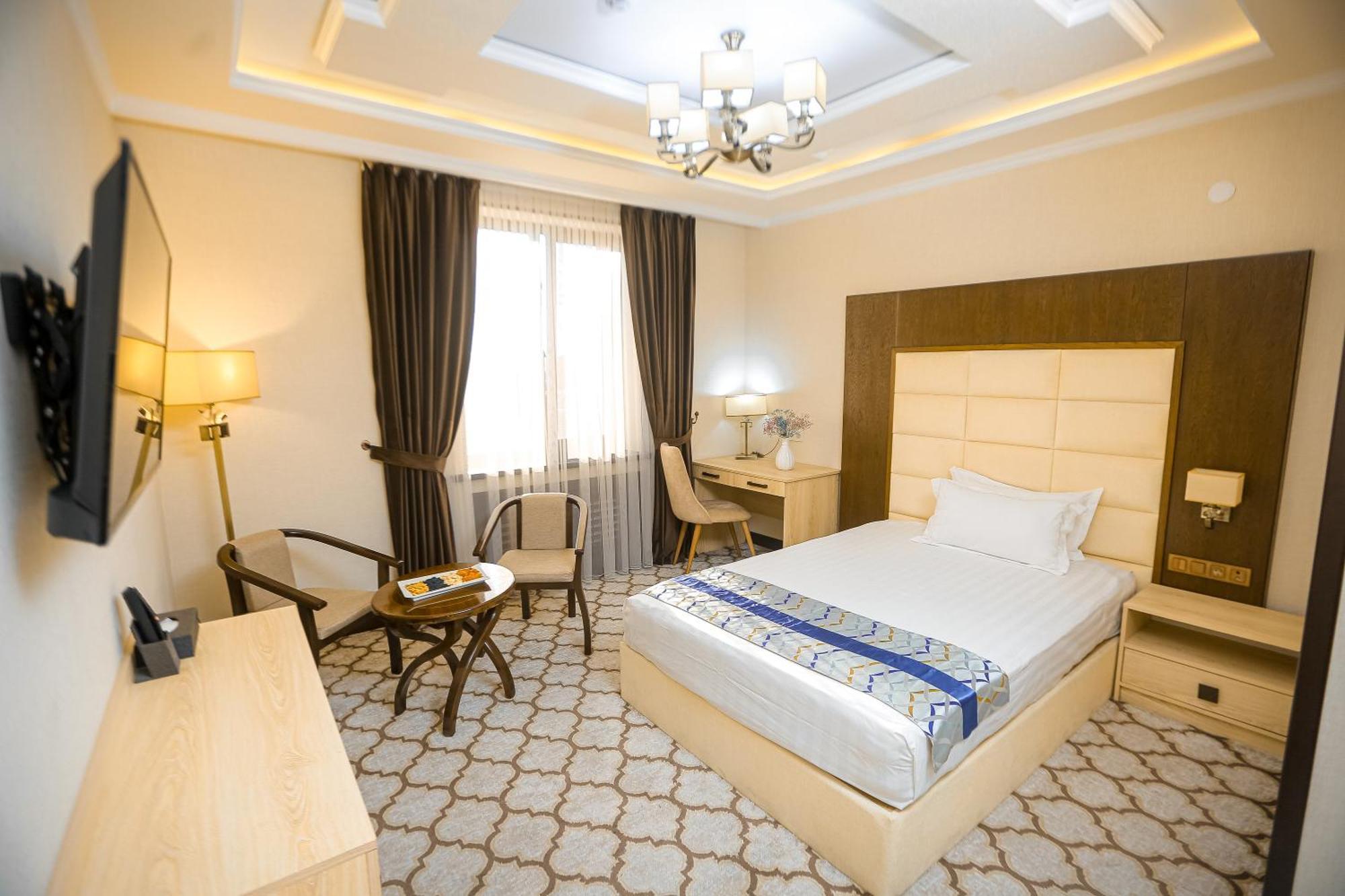 Royal Grand Hotel, Turkistan 外观 照片